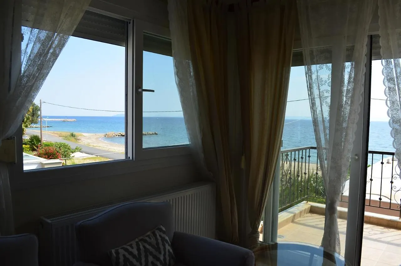 Lemon Beach Front Apartment, Nikiti 0*, Nikiti (Sithonia) Greece
