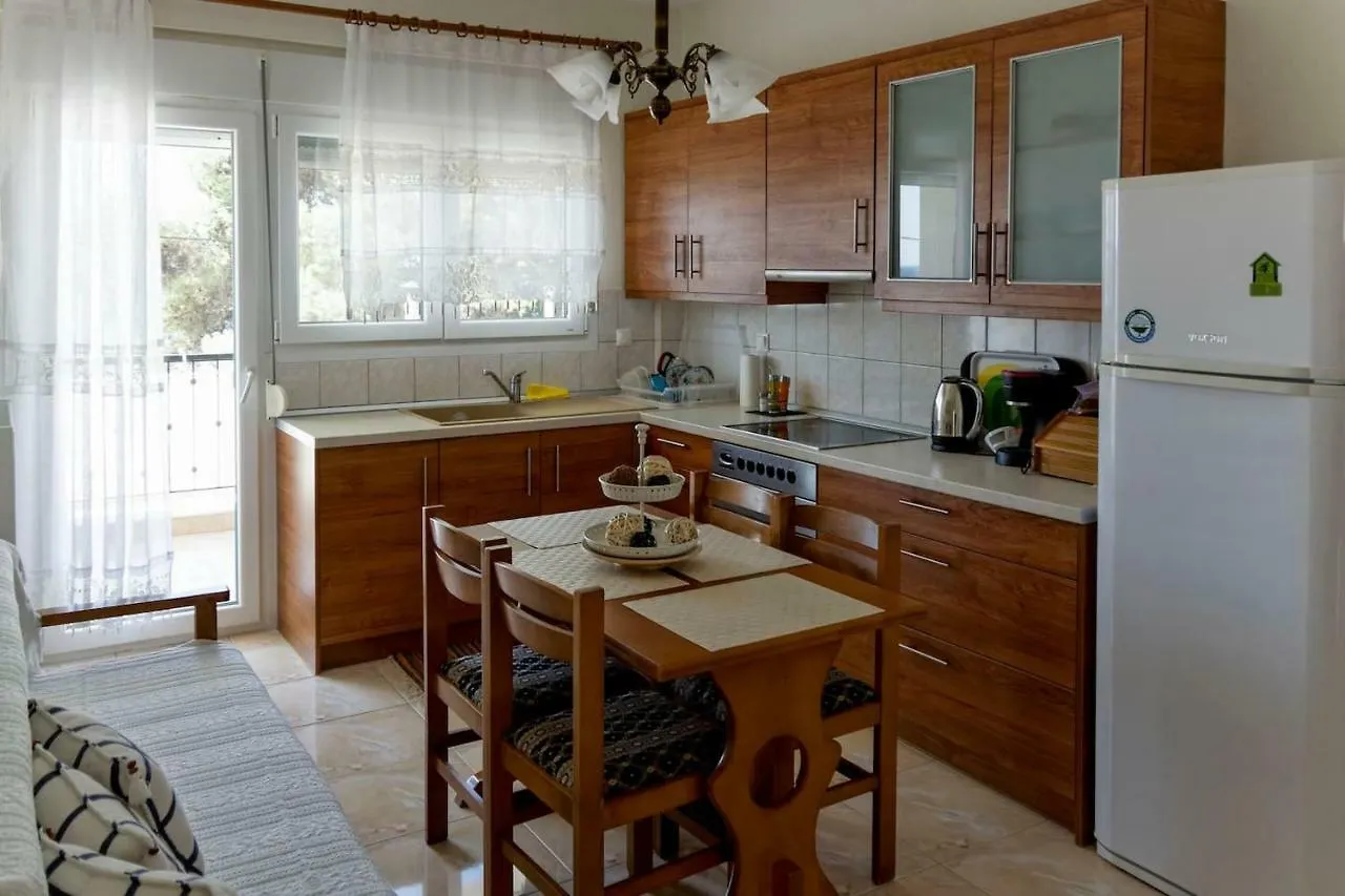 Lemon Beach Front Apartment, Nikiti Nikiti (Sithonia)