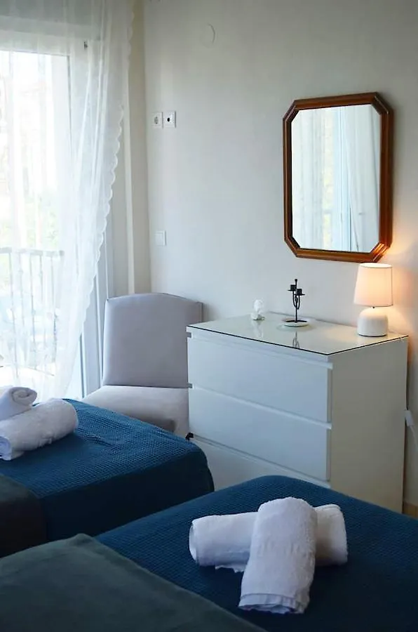 Lemon Beach Front Apartment, Nikiti Apartment Nikiti (Sithonia)