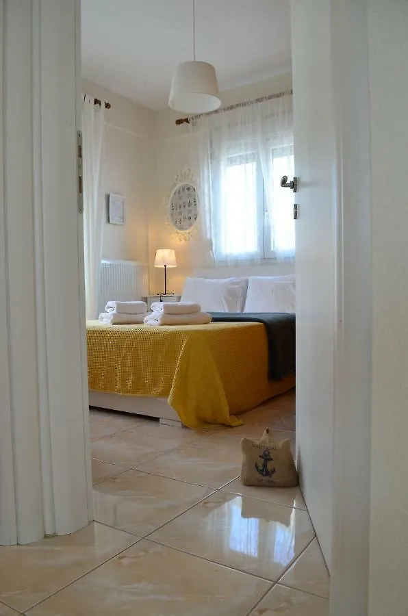 Lemon Beach Front Apartment, Nikiti Greece